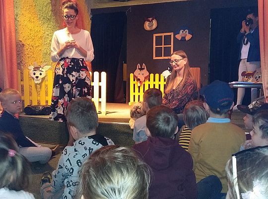 Gr IV- Spotkanie z autorką książek o psach oraz pasowanie na czytelnika