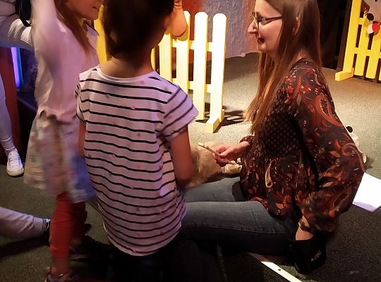 Gr IV- Spotkanie z autorką książek o psach oraz pasowanie na czytelnika