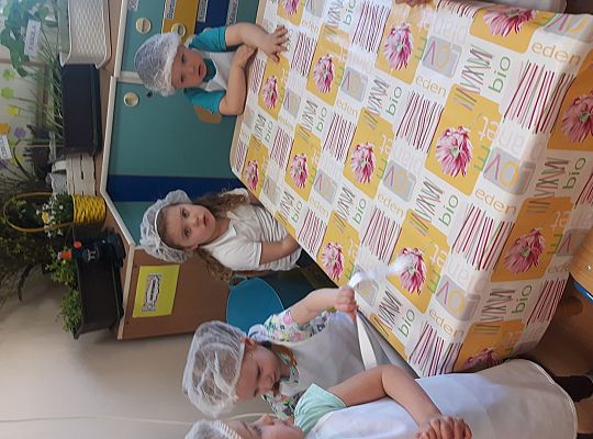 GR II pieczemy babeczki do koszyczka