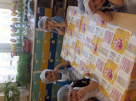 GR II pieczemy babeczki do koszyczka