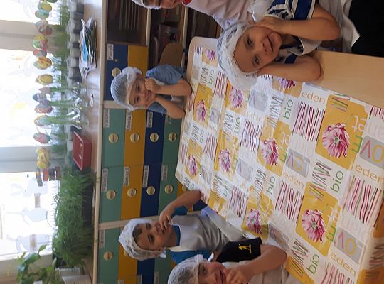 GR II pieczemy babeczki do koszyczka