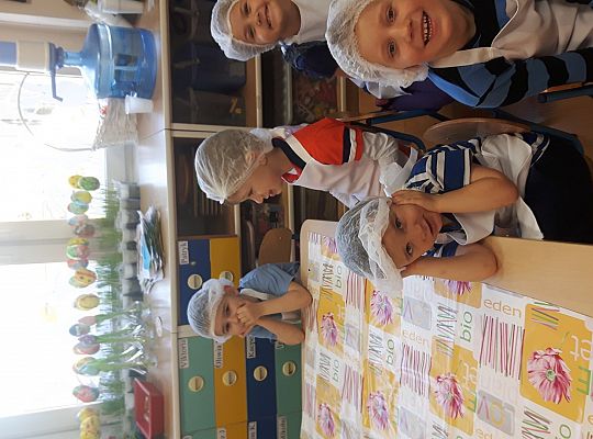 GR II pieczemy babeczki do koszyczka