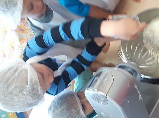 GR II pieczemy babeczki do koszyczka