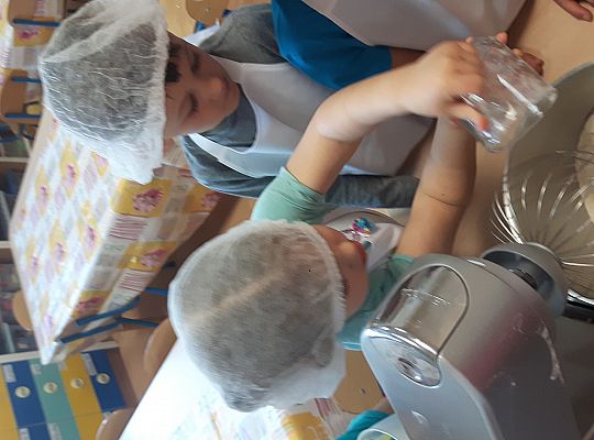 GR II pieczemy babeczki do koszyczka