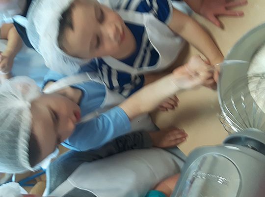 GR II pieczemy babeczki do koszyczka