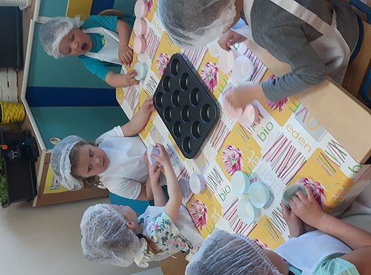 GR II pieczemy babeczki do koszyczka