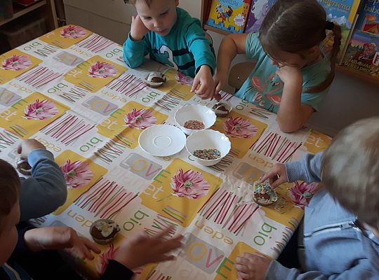 GR II pieczemy babeczki do koszyczka