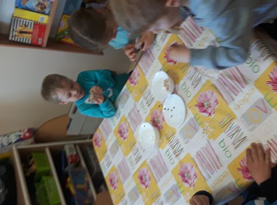 GR II pieczemy babeczki do koszyczka