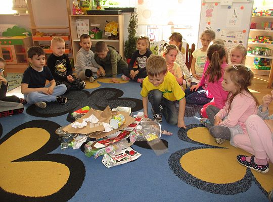 Gr III Segregujemy śmieci