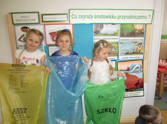 Gr III Segregujemy śmieci