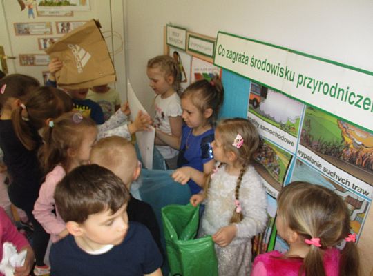 Gr III Segregujemy śmieci