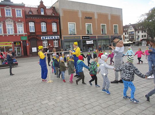 Gr III Zabawy zorganizowane przez Bibliotekę