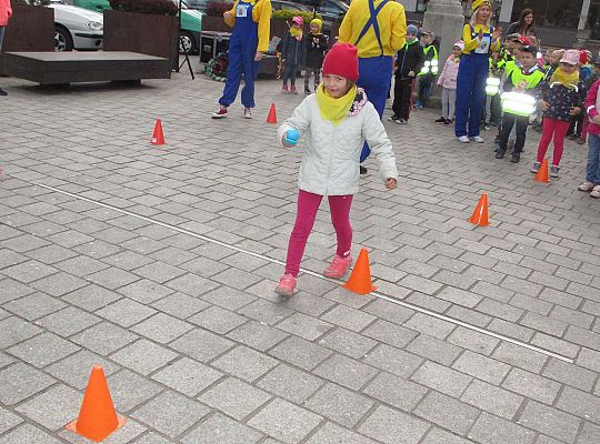 Gr III Zabawy zorganizowane przez Bibliotekę