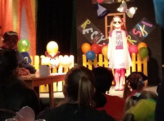 Gr IV Konkurs recytatorski"O Złotą Różdżkę Dobrej Wróżki"