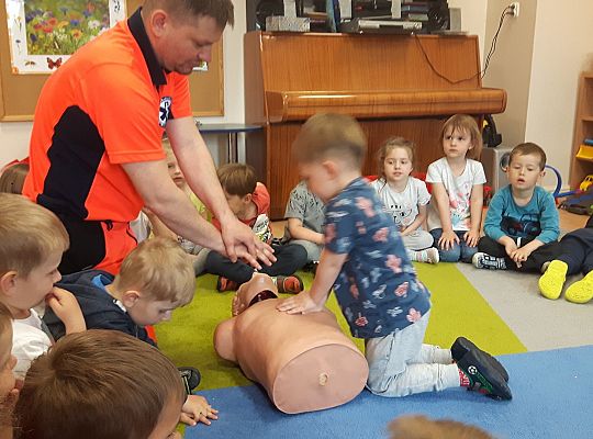 Gr I i II spotkanie z Ratownikiem Medycznym