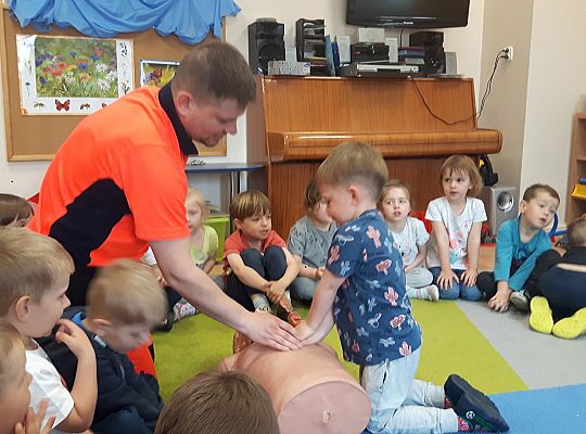 Gr I i II spotkanie z Ratownikiem Medycznym