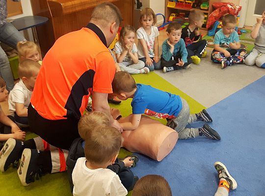 Gr I i II spotkanie z Ratownikiem Medycznym