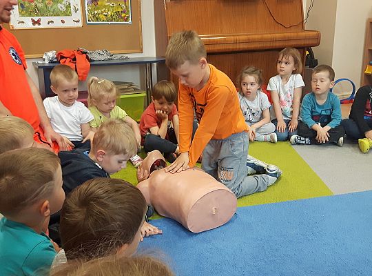 Gr I i II spotkanie z Ratownikiem Medycznym