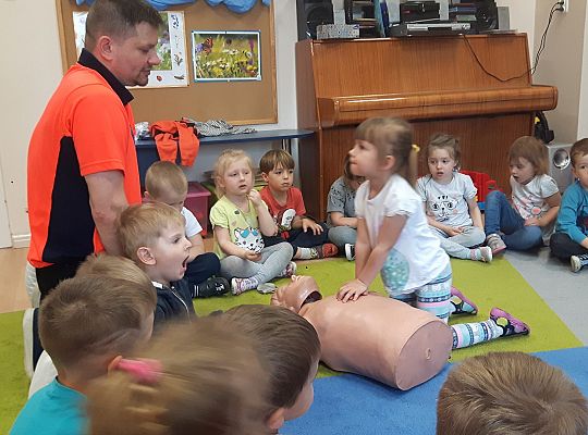 Gr I i II spotkanie z Ratownikiem Medycznym