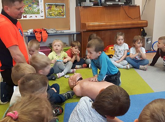 Gr I i II spotkanie z Ratownikiem Medycznym