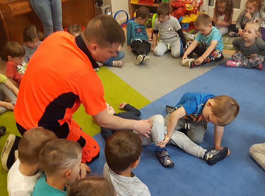 Gr I i II spotkanie z Ratownikiem Medycznym