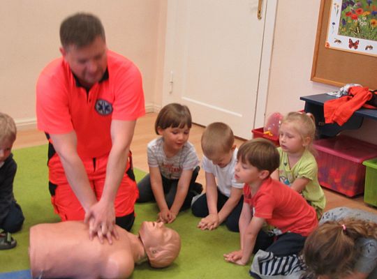 Gr I i II spotkanie z Ratownikiem Medycznym