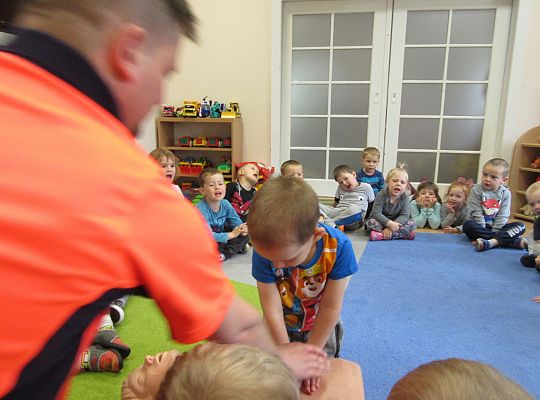 Gr I i II spotkanie z Ratownikiem Medycznym