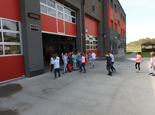 Gr IV Wycieczka do jednostki Wojskowej w Siemirowicach