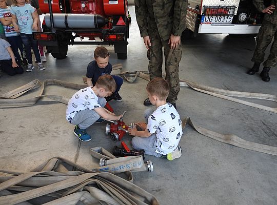 Gr IV Wycieczka do jednostki Wojskowej w Siemirowicach