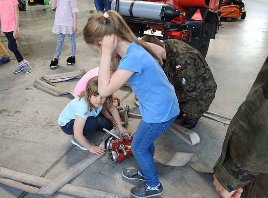 Gr IV Wycieczka do jednostki Wojskowej w Siemirowicach