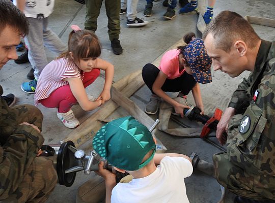 Gr IV Wycieczka do jednostki Wojskowej w Siemirowicach