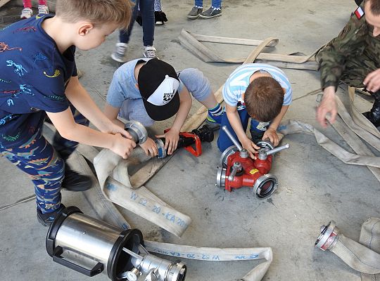 Gr IV Wycieczka do jednostki Wojskowej w Siemirowicach
