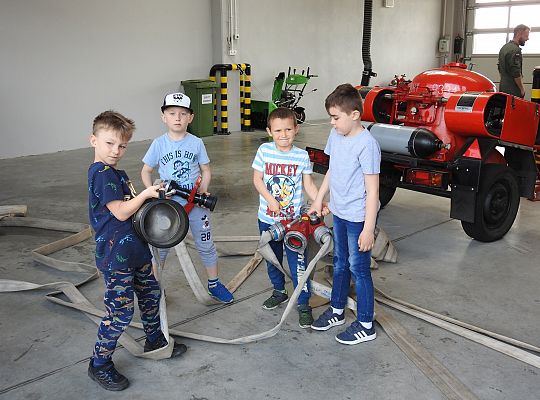 Gr IV Wycieczka do jednostki Wojskowej w Siemirowicach