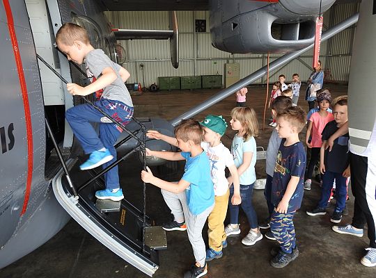 Gr IV Wycieczka do jednostki Wojskowej w Siemirowicach