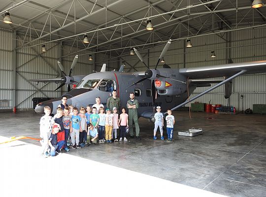 Gr IV Wycieczka do jednostki Wojskowej w Siemirowicach