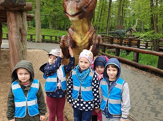 Gr III Wycieczka do Parku Ewolucji w Sławutówku