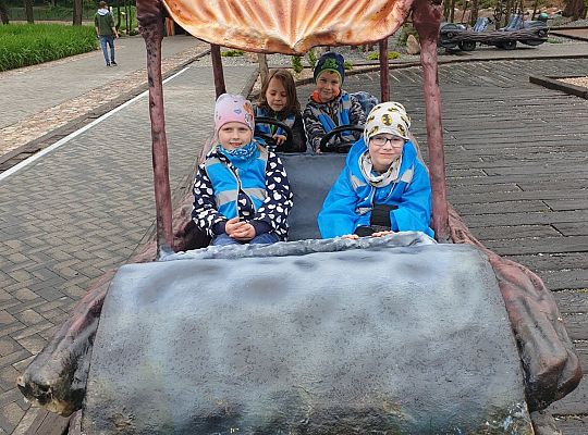 Gr III Wycieczka do Parku Ewolucji w Sławutówku