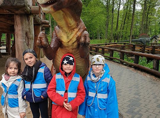 Gr III Wycieczka do Parku Ewolucji w Sławutówku