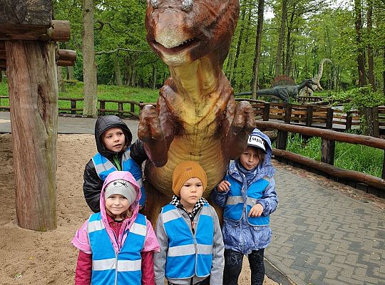 Gr III Wycieczka do Parku Ewolucji w Sławutówku