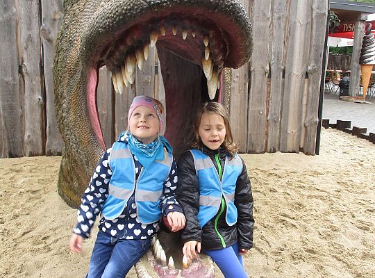 Gr III Wycieczka do Parku Ewolucji w Sławutówku