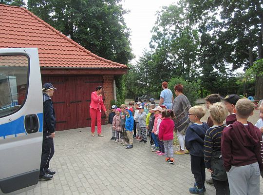 Wakacyjne spotkanie z Policją-bezpieczne wakacje