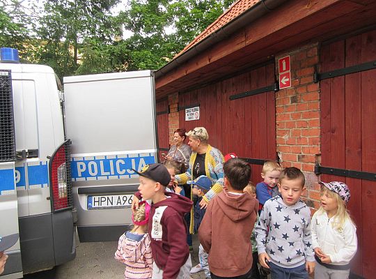 Wakacyjne spotkanie z Policją-bezpieczne wakacje