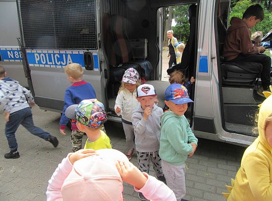 Wakacyjne spotkanie z Policją-bezpieczne wakacje