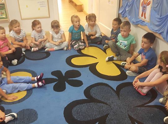 Nowa Pani Dyrektor-Beata Suchta poznaje naszych przedszkolaków