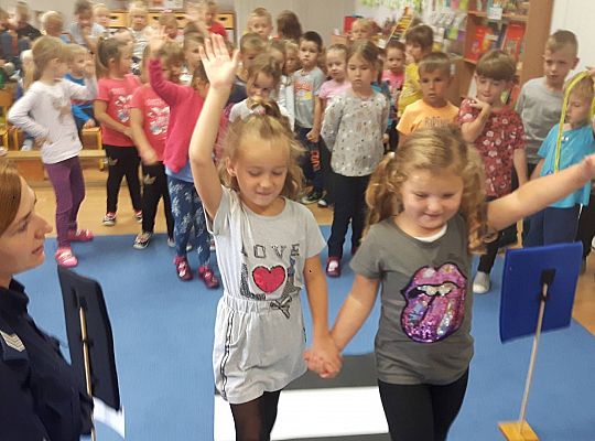 Gr III i IV Spotkanie z Panią Policjantką