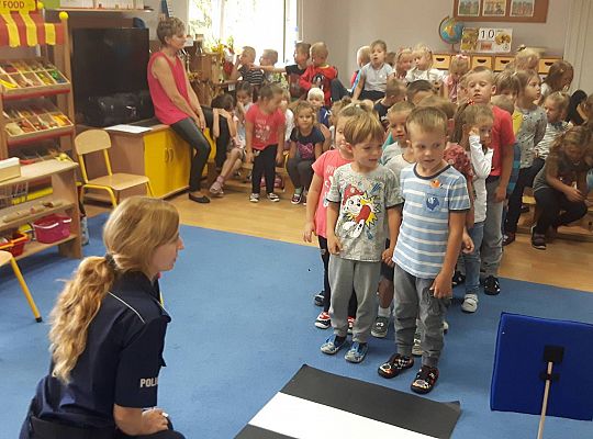 Gr III i IV Spotkanie z Panią Policjantką