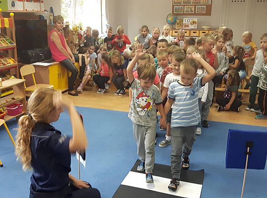 Gr III i IV Spotkanie z Panią Policjantką