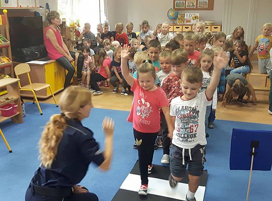 Gr III i IV Spotkanie z Panią Policjantką