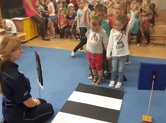 Gr III i IV Spotkanie z Panią Policjantką