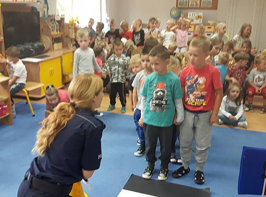 Gr III i IV Spotkanie z Panią Policjantką
